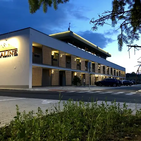 Tatraline Jasna Motel 3*